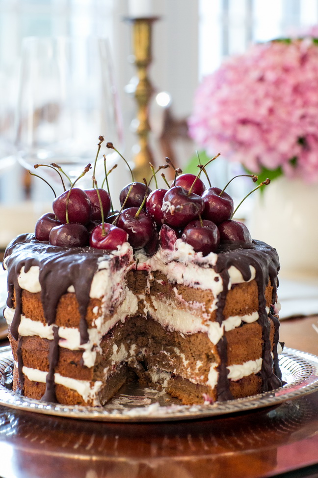 black-forest-gateau-with-cherries-2